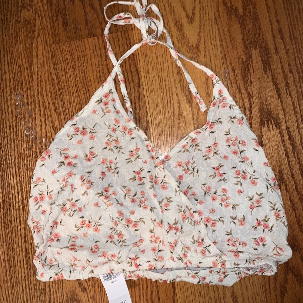 American Eagle Crop top